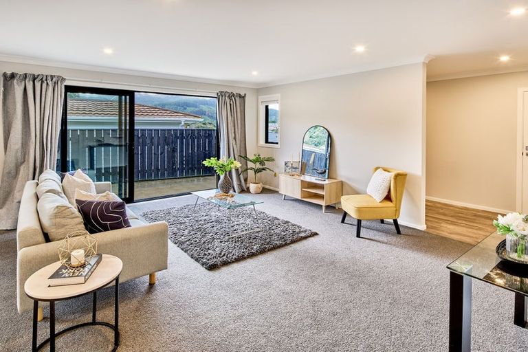 Photo of property in 37a Pembroke Street, Tawa, Wellington, 5028