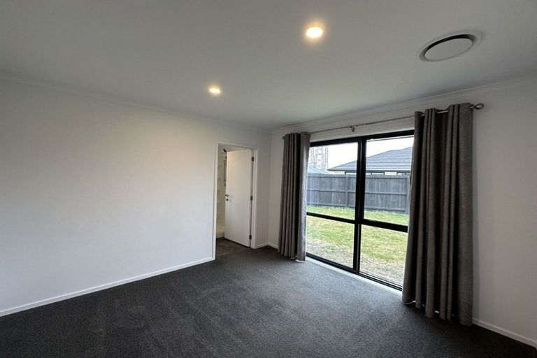 Photo of property in 7 Reins Lane, Yaldhurst, Christchurch, 8042