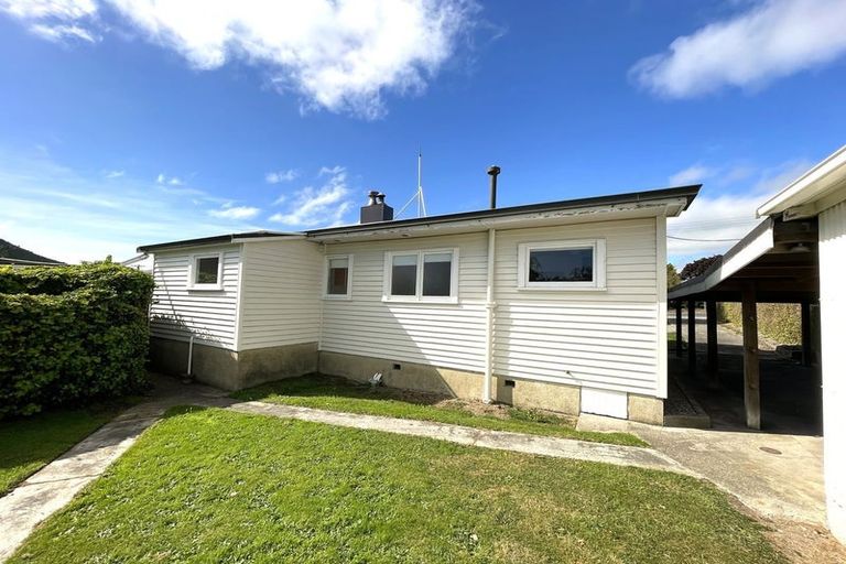 Photo of property in 3 Mill Street, Clinton, 9534