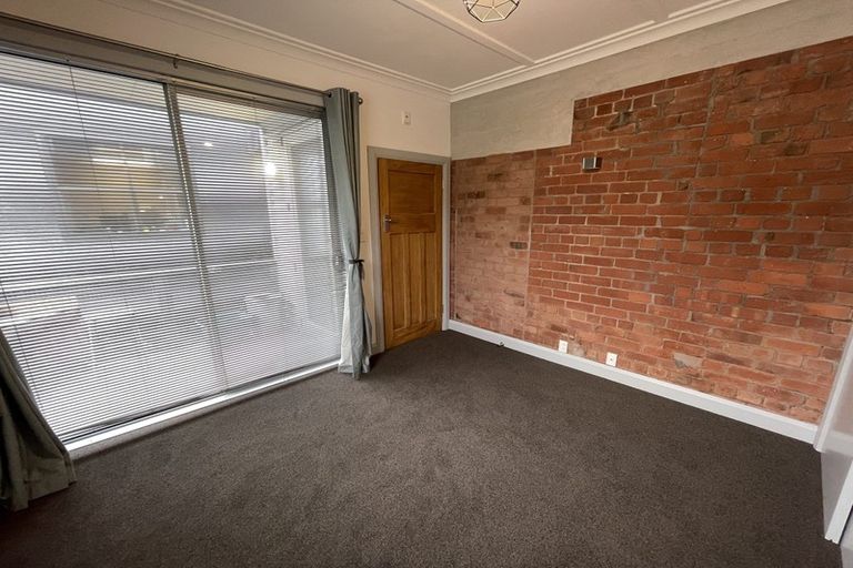 Photo of property in 98 Riddiford Street, Newtown, Wellington, 6021