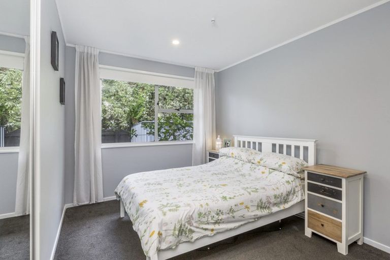 Photo of property in 3 Glynnbrooke Street, Te Atatu South, Auckland, 0610