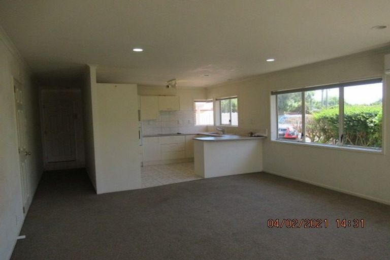 Photo of property in 10g Rathgar Road, Henderson, Auckland, 0610