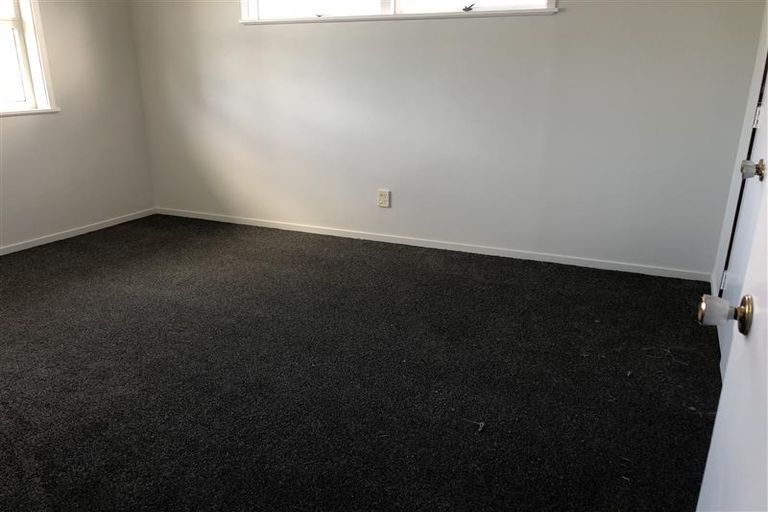 Photo of property in 108 Te Atatu Road, Te Atatu South, Auckland, 0610