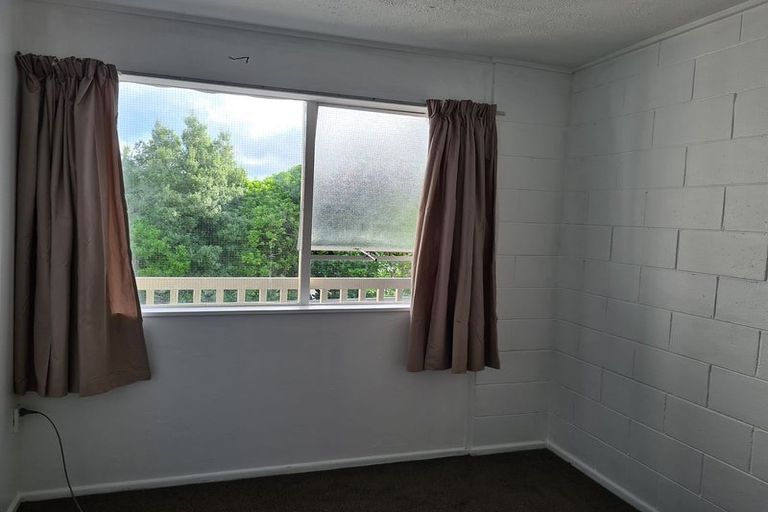 Photo of property in 71b Randwick Crescent, Moera, Lower Hutt, 5010