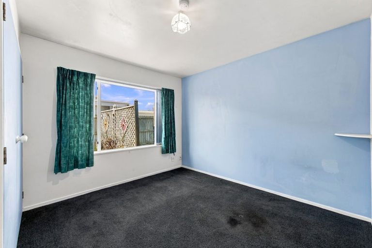 Photo of property in 84a Mackworth Street, Woolston, Christchurch, 8062