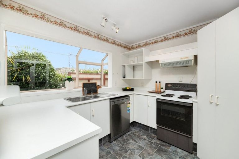 Photo of property in 23 Cedar Grove, Matua, Tauranga, 3110