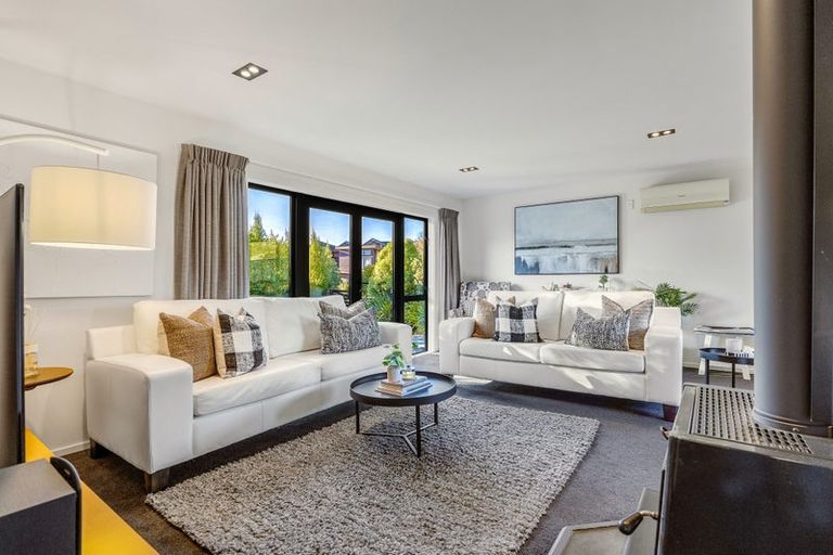 Photo of property in 65 Oregon Drive, Kelvin Heights, Queenstown, 9300