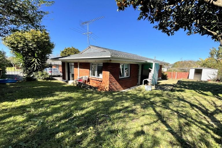 Photo of property in 2/123a Gossamer Drive, Pakuranga Heights, Auckland, 2010