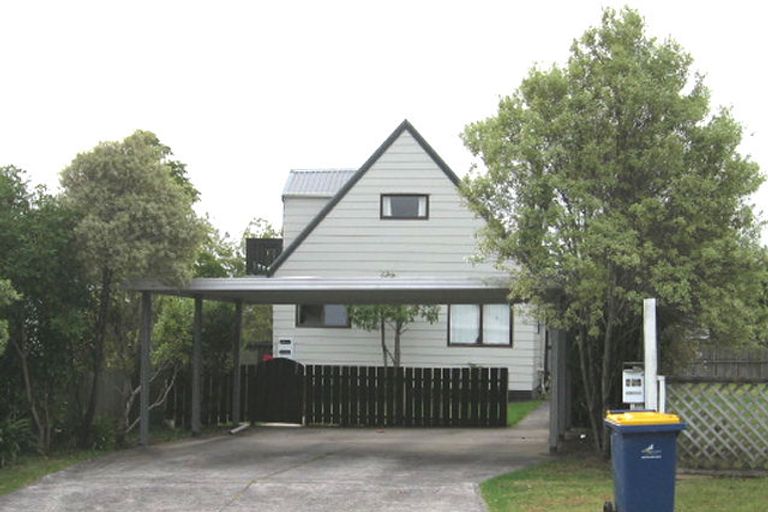 Photo of property in 45a Fitzherbert Avenue, West Harbour, Auckland, 0618