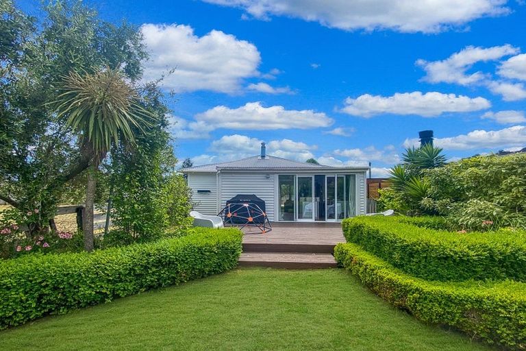 Photo of property in 90 Nayland Street, Sumner, Christchurch, 8081
