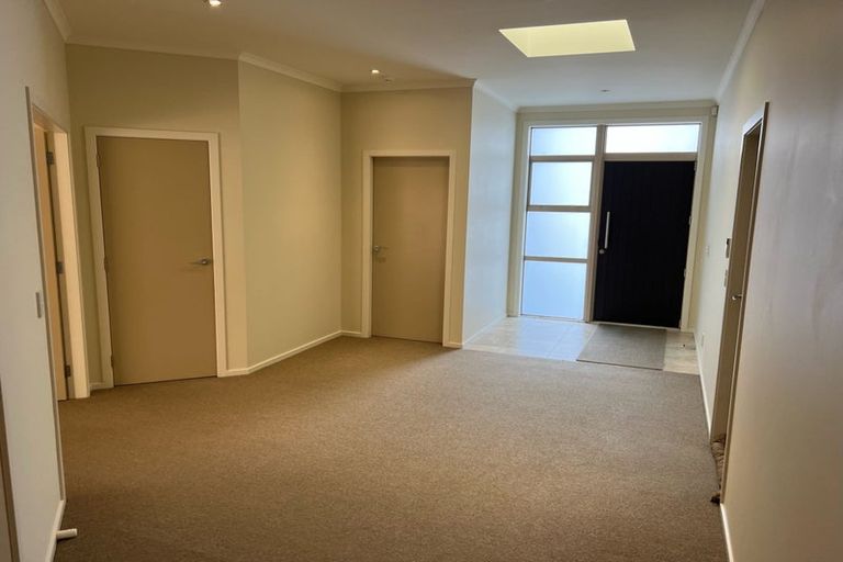 Photo of property in 18 Pukemere Way, Pukerua Bay, 5026