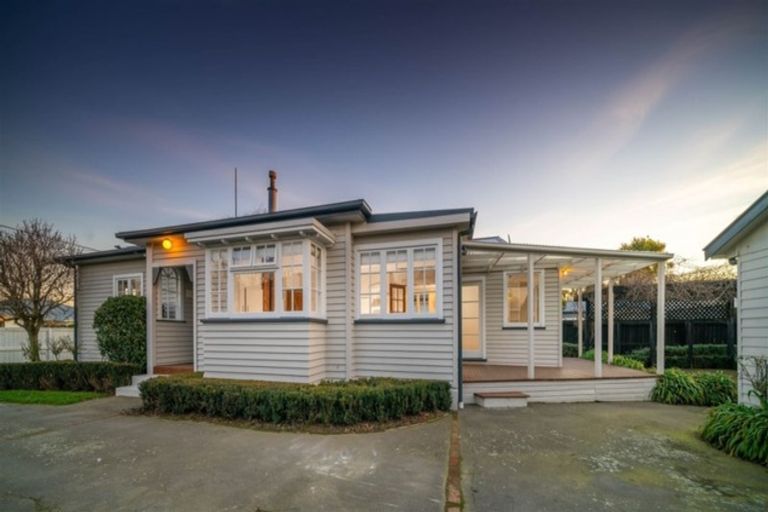 Photo of property in 163 Mays Road, St Albans, Christchurch, 8052