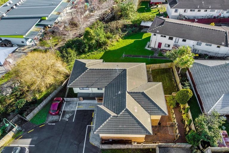 Photo of property in 16/2 Arawa Street, New Lynn, Auckland, 0600