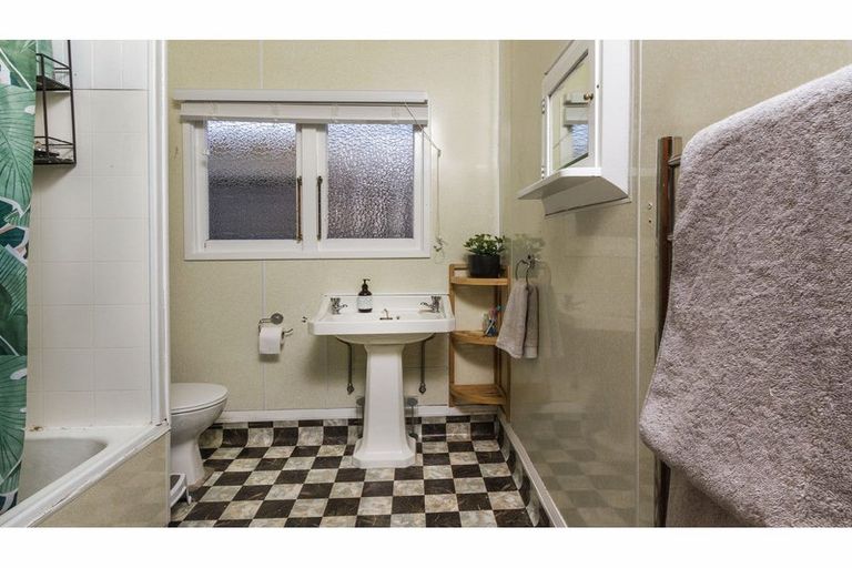 Photo of property in 1 Tasman Street, The Wood, Nelson, 7010