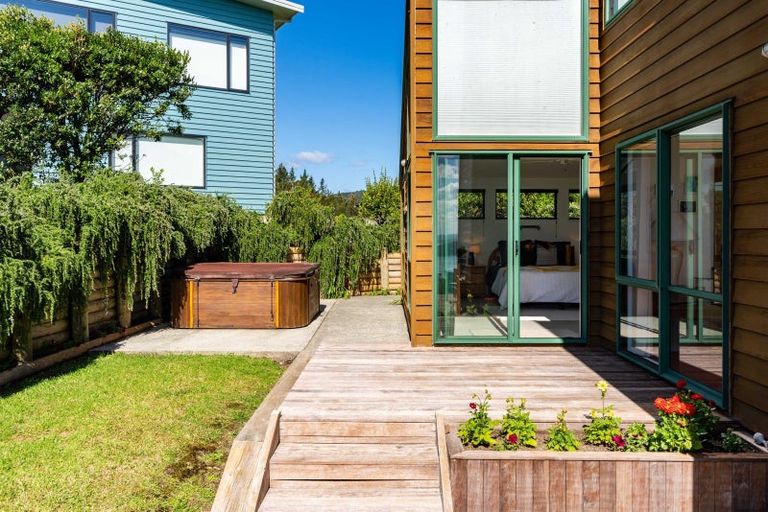 Photo of property in 53 Hector Lang Drive, Langs Beach, Waipu, 0582