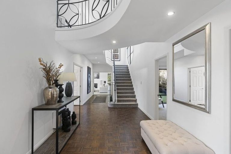 Photo of property in 1b Malvina Place, Bucklands Beach, Auckland, 2014