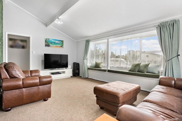 Photo of property in 13 Morrow Avenue, St Andrews, Hamilton, 3200