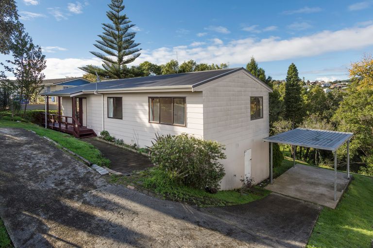 Photo of property in 12b Pennington Place, Welcome Bay, Tauranga, 3112