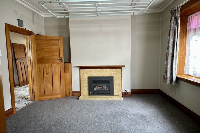 Photo of property in 36 Saint Johns Avenue, Palmerston North, 4414