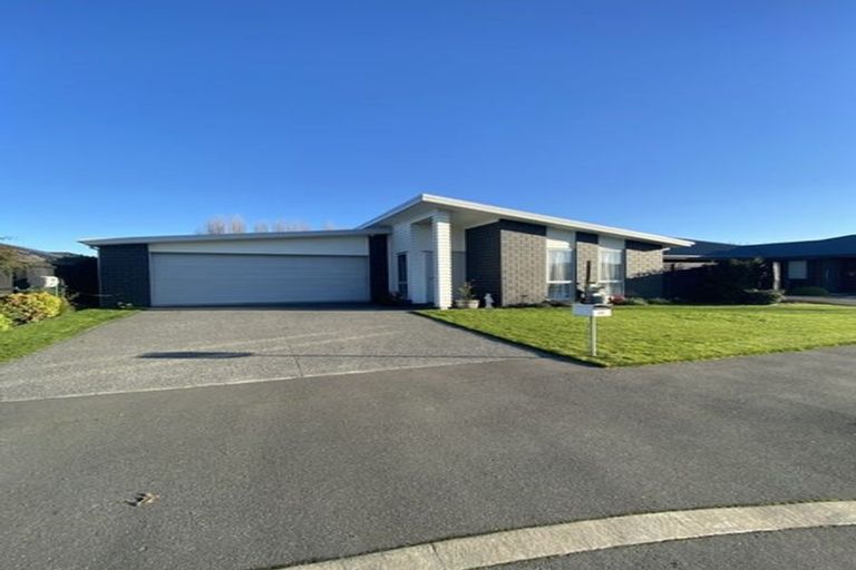 Photo of property in 14 Mclendon Green, Belfast, Christchurch, 8051