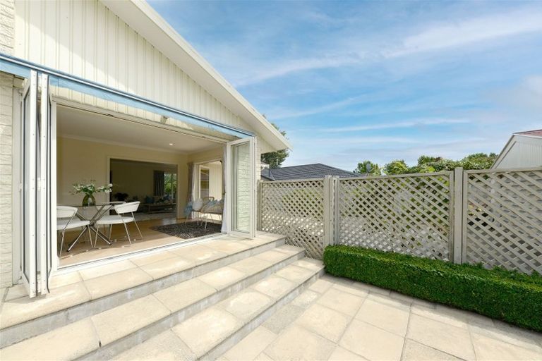 Photo of property in 18 Glenside Avenue, Ilam, Christchurch, 8041