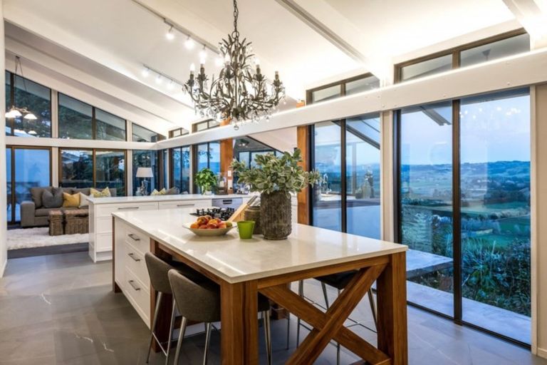 Photo of property in 214 Alfriston Ardmore Road, Ardmore, Papakura, 2582