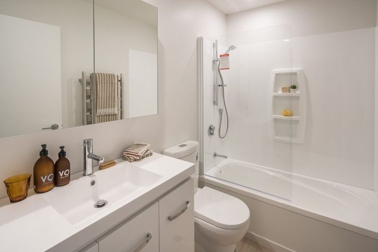 Photo of property in 14 Appleton Place, Karori, Wellington, 6012