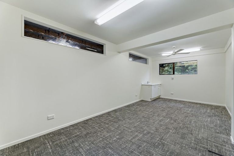 Photo of property in 18 Waikareao Way, Brookfield, Tauranga, 3110