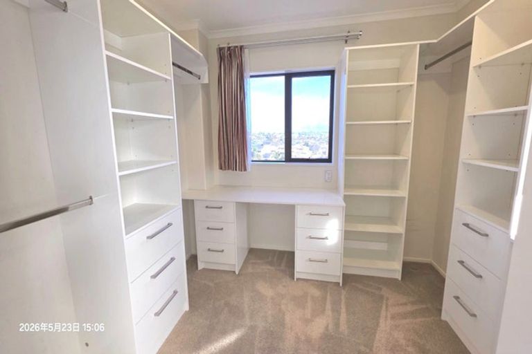 Photo of property in 35 Kilkelly Avenue, Pinehill, Auckland, 0632
