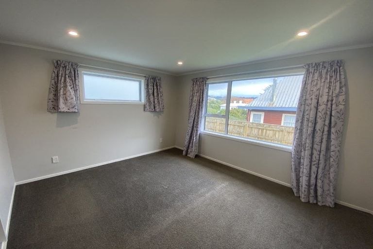 Photo of property in 12 Romesdale Road, Papakowhai, Porirua, 5024