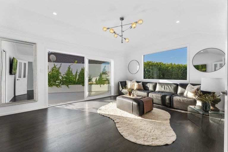 Photo of property in 19 Popata Close, Papamoa Beach, Papamoa, 3118