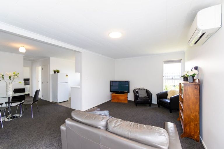 Photo of property in 1/508 Poplar Place, Akina, Hastings, 4122