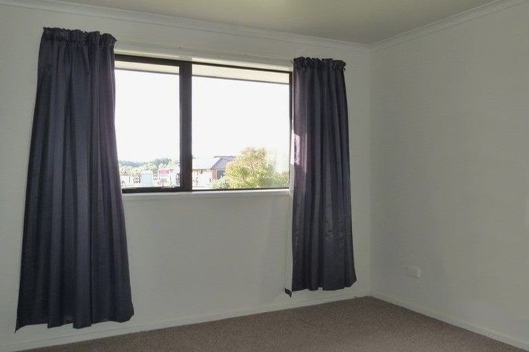 Photo of property in 32 Ocean View Rise, Ruakaka, 0116