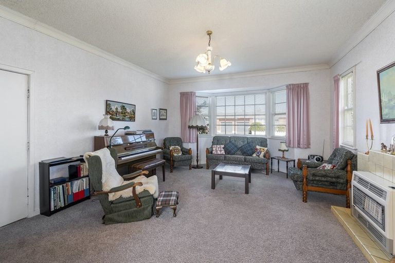 Photo of property in 36 Stuckey Street, Levin, 5510