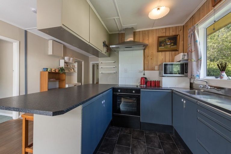 Photo of property in 104 Emano Street, Toi Toi, Nelson, 7010