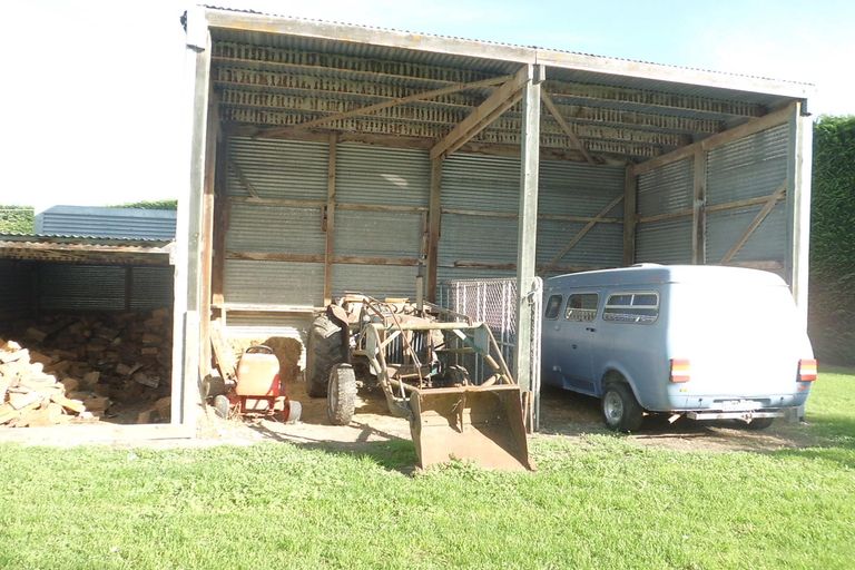 Photo of property in 63 Hedley Road, Levels, Timaru, 7973