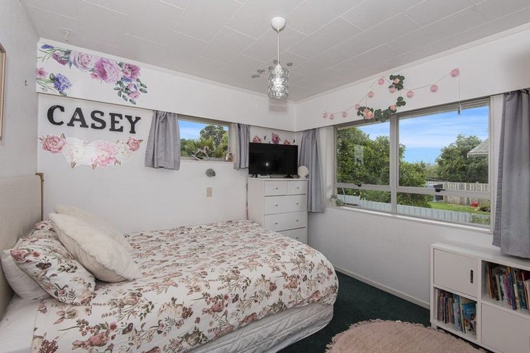 Photo of property in 19 Beazley Crescent, Tikipunga, Whangarei, 0112