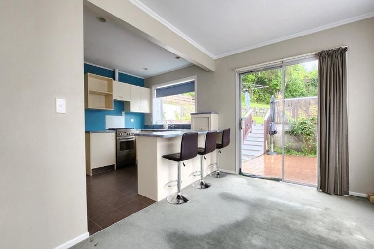 Photo of property in 10 Oriel Avenue, Tawa, Wellington, 5028