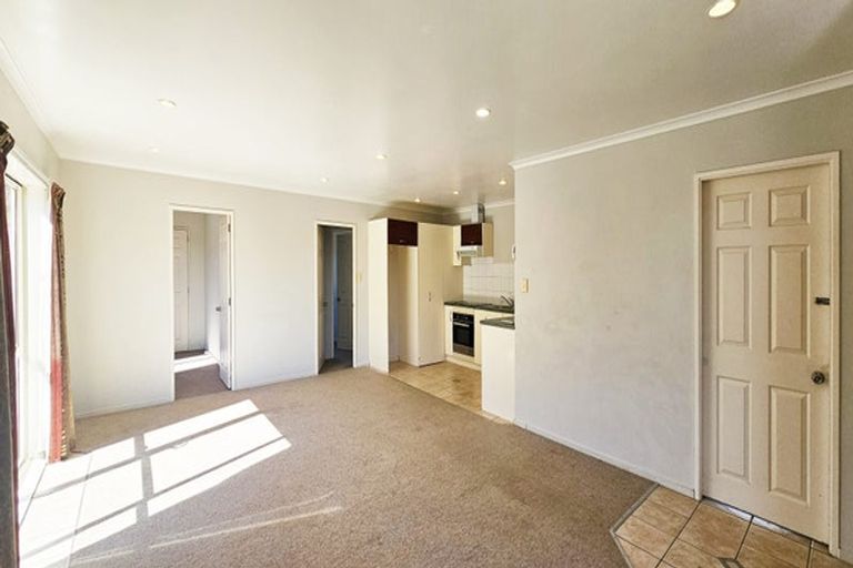 Photo of property in 36 Pateke Drive, Takanini, 2112