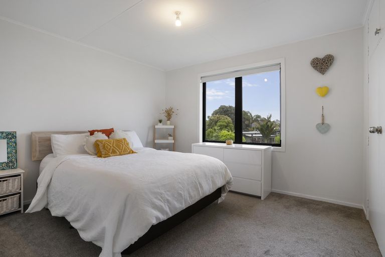 Photo of property in 32 Snell Crescent, Waihi Beach, 3611