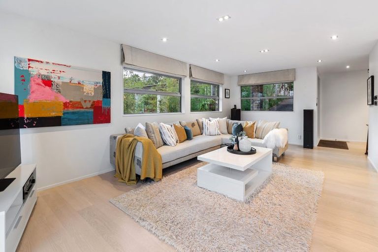 Photo of property in 39 Maritime Terrace, Birkenhead, Auckland, 0626