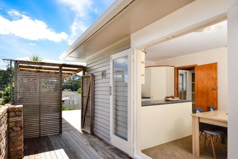 Photo of property in 24 Helena Street, Massey, Auckland, 0614