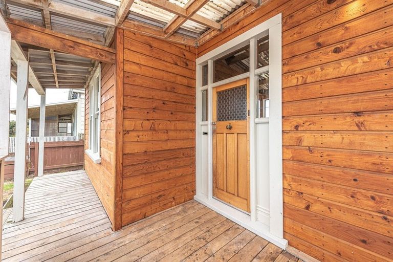 Photo of property in 23 Ruapehu Street, Castlecliff, Whanganui, 4501