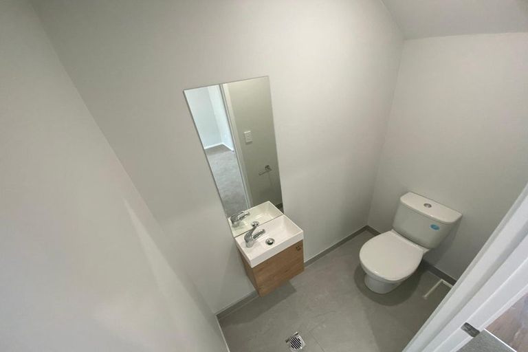 Photo of property in 8 Tima Lane, Mangere Bridge, Auckland, 2022