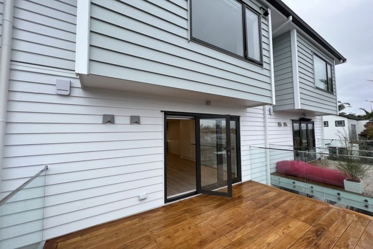 Photo of property in 53b Northboro Road, Belmont, Auckland, 0622