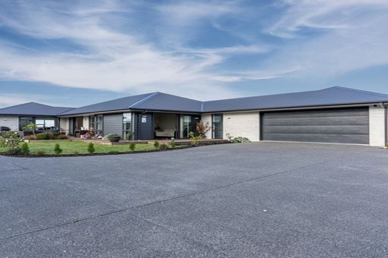 Photo of property in 21 Goldie Drive, Rangiora, 7400