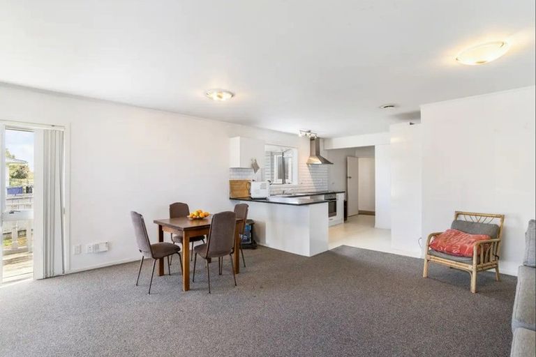 Photo of property in 97 Gloucester Road, Manurewa, Auckland, 2102