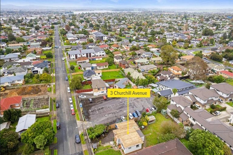 Photo of property in 3 Churchill Avenue, Manurewa, Auckland, 2102