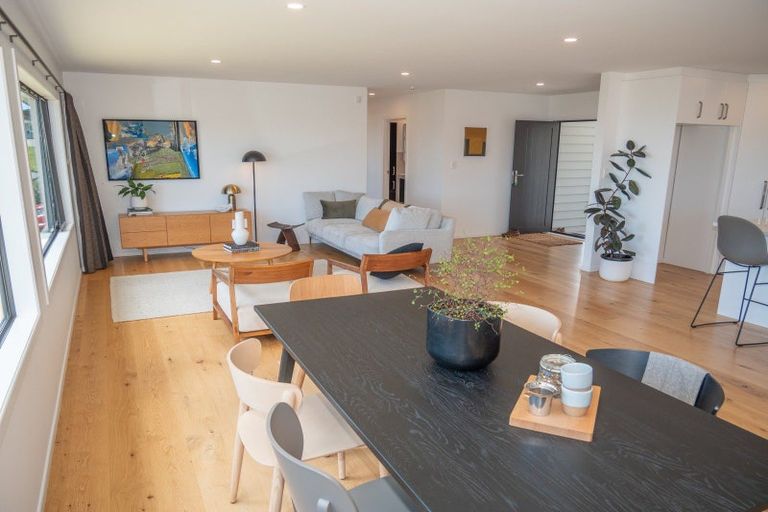 Photo of property in 24 Eagles Way, Cable Bay, 0420