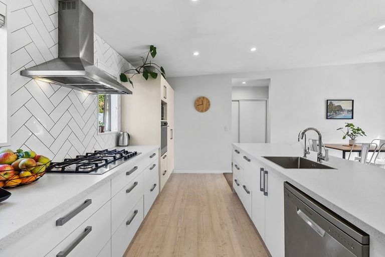 Photo of property in 8 Bell Street, Lake Hawea, Wanaka, 9382